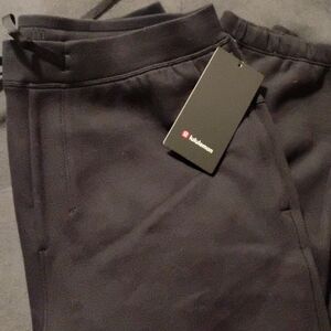Men's Lululemon "TALL" XL CLASSIC FIT JOGGERS